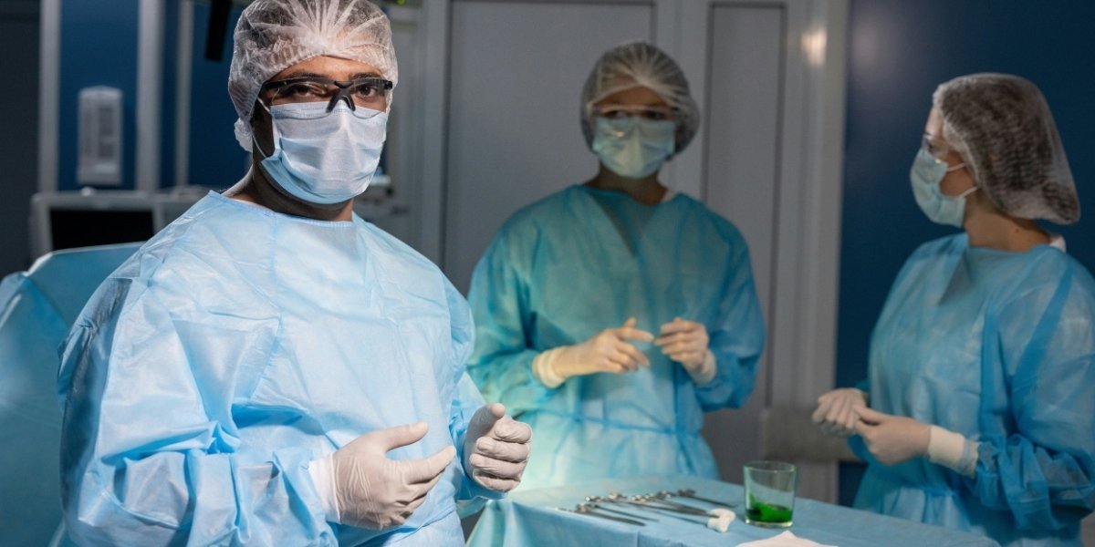 Anesthesiologist Role Explained: Before & After Surgery