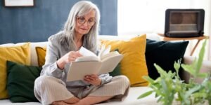The Dialogue Around Gray Hair and Aging Gracefully