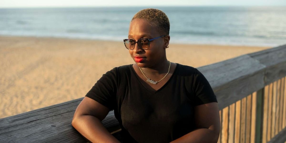 Meet the Woman Merging Healing Hands with Powerful Words: Dr. Dominique Carson