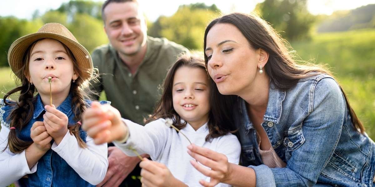 How Women’s Independence Affects Parenthood Choices