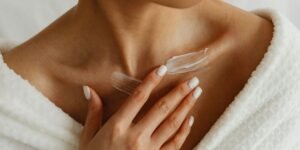The Rise of Scarless Breast Augmentation: A New Era in Aesthetic Surgery