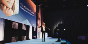 From a Shelter to the Stage: How Silvia Fontana Reclaimed Her Life and Is Now Inspiring Thousands Worldwide