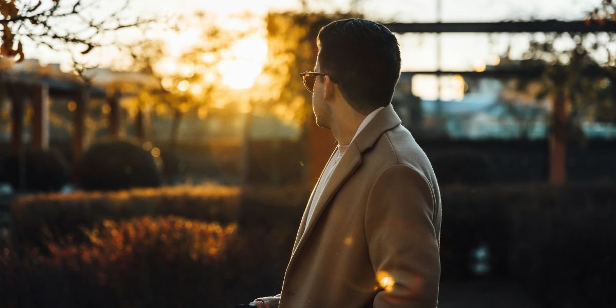 Race Day Suits Style, Sophistication, and the Rise of Brown Blazers