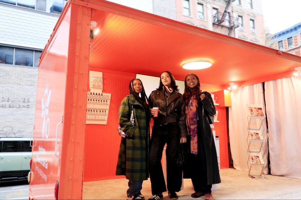 More Than Manicures: Modelones' Journey from Café Community to Citywide Holiday Celebration