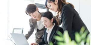 Japan’s First Female Prime Minister Rises in Popularity With Voters