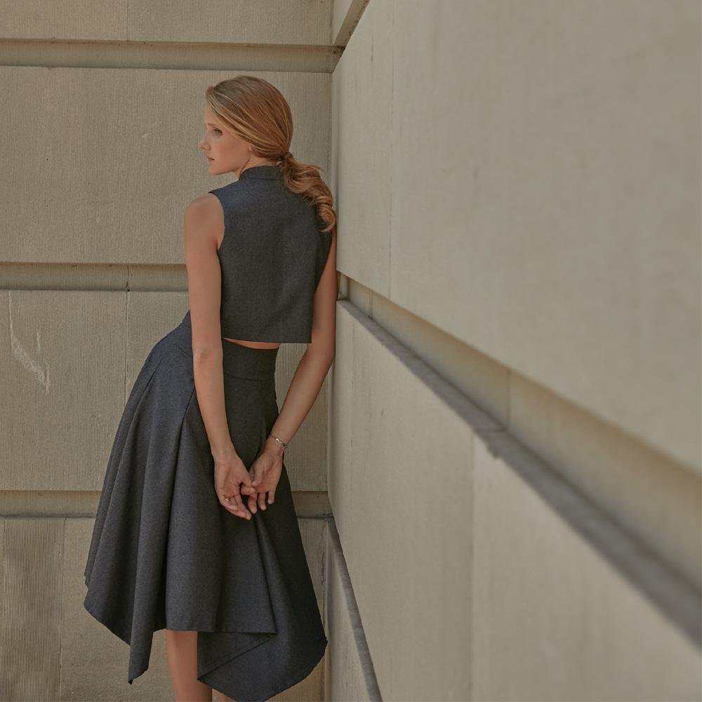 Designing Between Worlds: How Tzu Hsuan Yang Bridges Fashion and Home