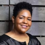 How One Houston MBA Is Helping Women Over 40 Build Financial Confidence