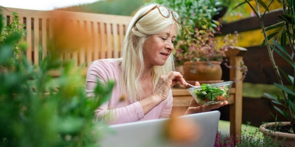 Planetary Health Diet Linked to Lower Heart Risk in Older Women