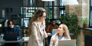 Female Entrepreneurs Face Persistent U.S. Funding Gaps