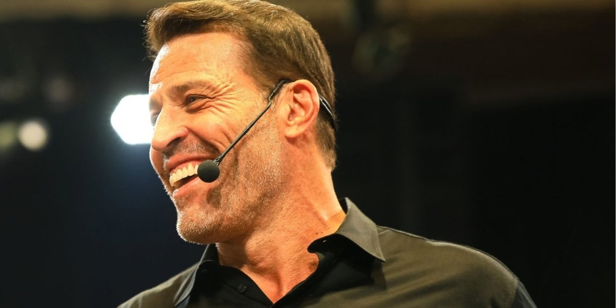 Tony Robbins Helps Women Ditch External Expectations and Reclaim Their Power