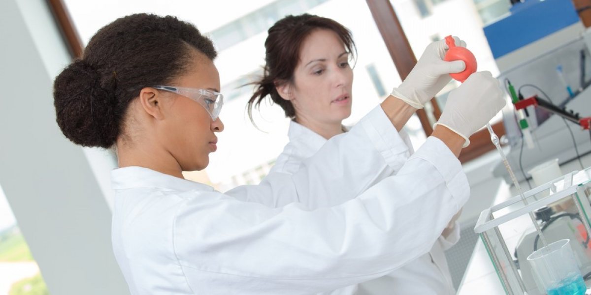 Women in STEM: Breaking Barriers and Shaping the Future