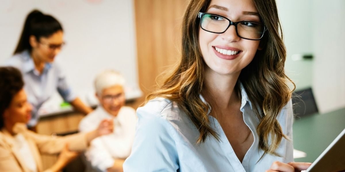 Soft Girl Careers Rise as Women Seek Balance and Flexibility