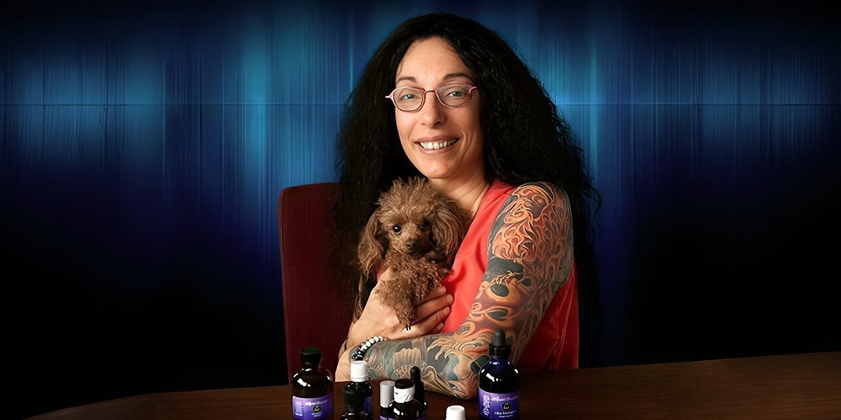 Exclusive Interview with Virginia Joy: Insights into Transforming Aromatherapy Education Through Integrating Energetics and Intuition