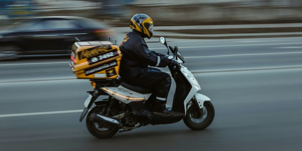 Last-Minute Events: How Totally Branded Utilizes Express Delivery Lanyards in the UK